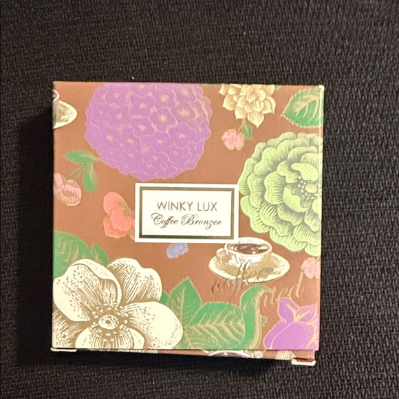 WINKY LUX Coffee Bronzer in Mocha - Picture 1 of 4